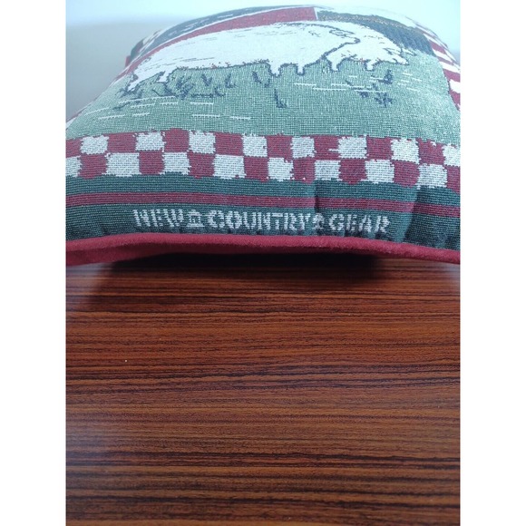 Vintage Farmhouse New Country Gear Pig On Farm Red Plaid Green Pillow - Picture 2 of 11